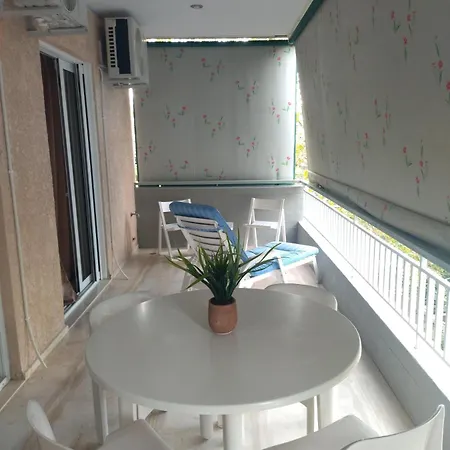 Swan Paradise Glyfada Apartment Athen Exterior foto